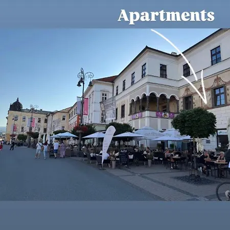 Alure Residences 10 - 24h Self Check-in & Private Parking Next To The Building Included, Center Right On Snp Square In A Quiet Passage, New Building, In Town